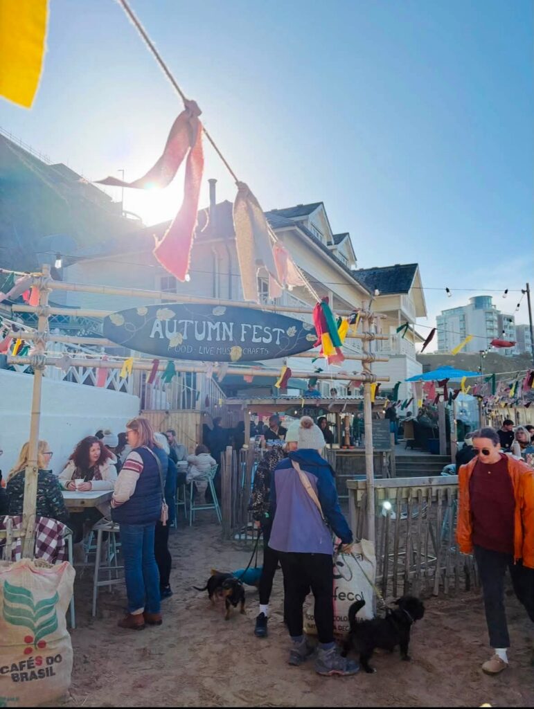 Autumn Beach Market